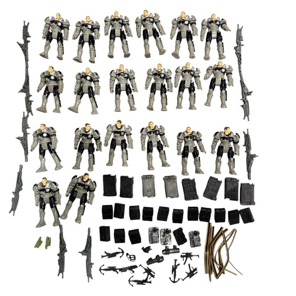 Toys R Us Exclusive‎ Maidenhead Space Soldiers Lot Bundle Action Figure W Extra